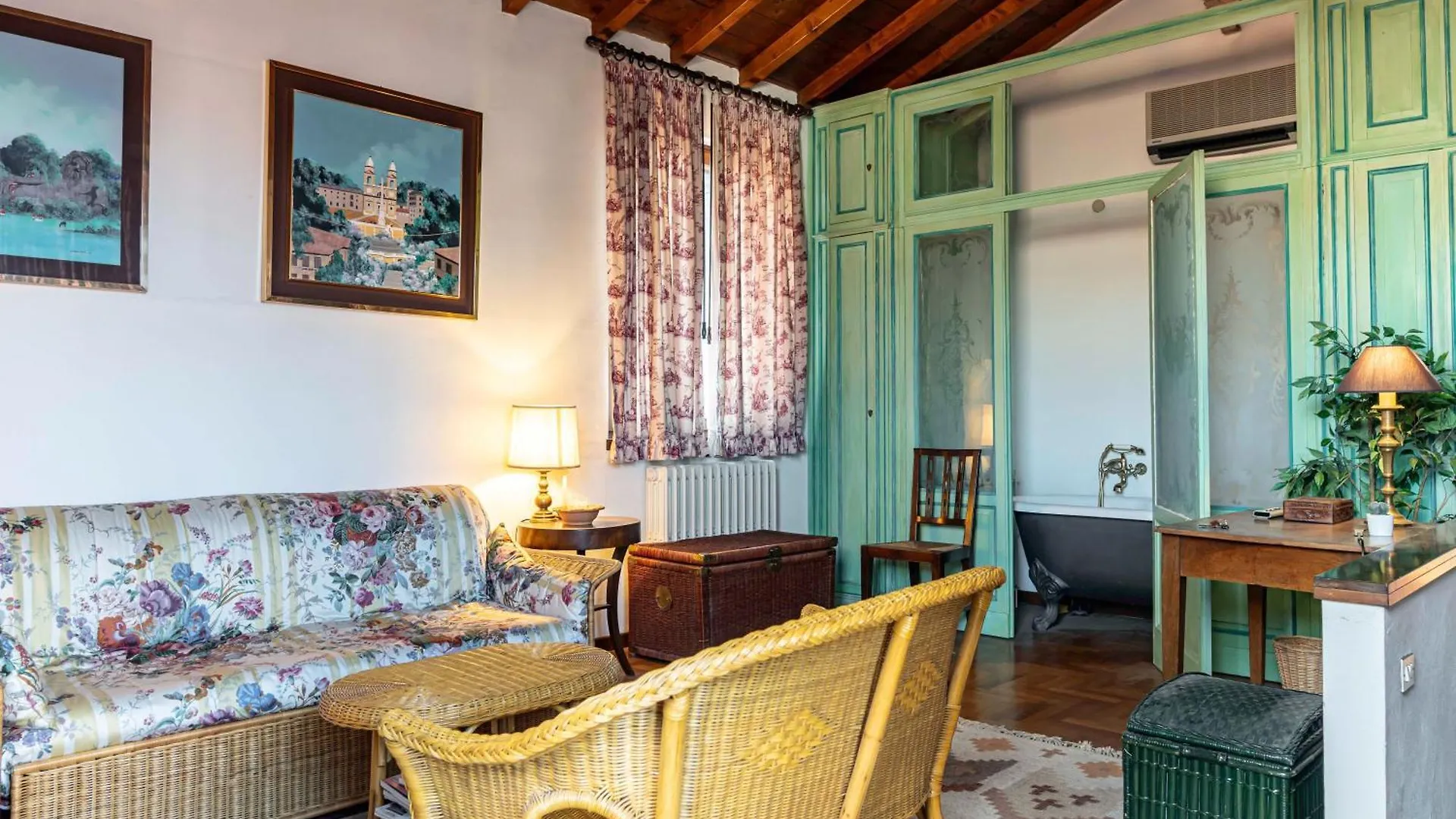 Cozy And Charming Apt In Veronacenter With Parking 0*, Verona Italy